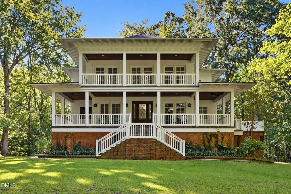 415 River Bluff  Drive N, Dunn