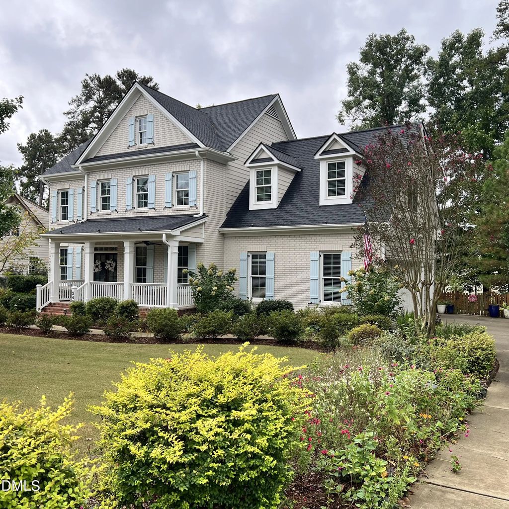 2404 Thurrock Drive, Apex