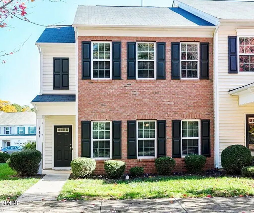 1011 Ileagnes Road, Raleigh