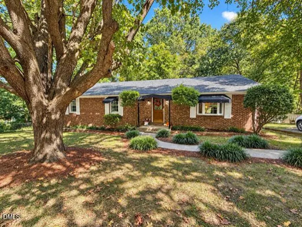 4113 Buchanan Drive, Durham