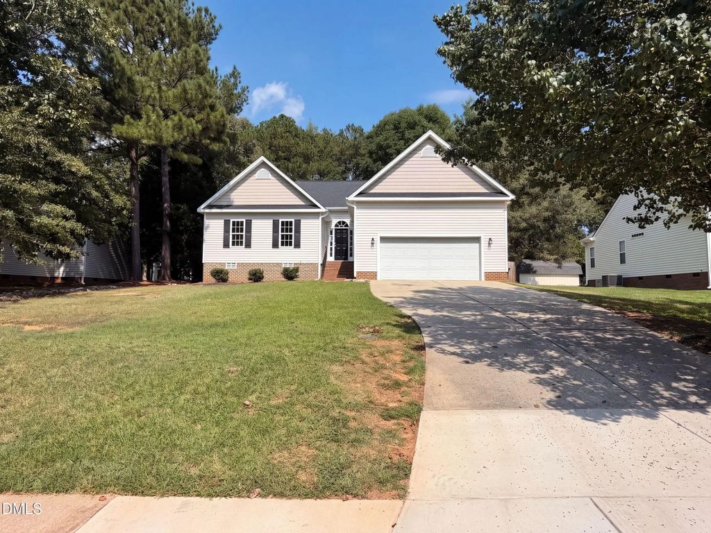 321 Groundsel Place, Clayton