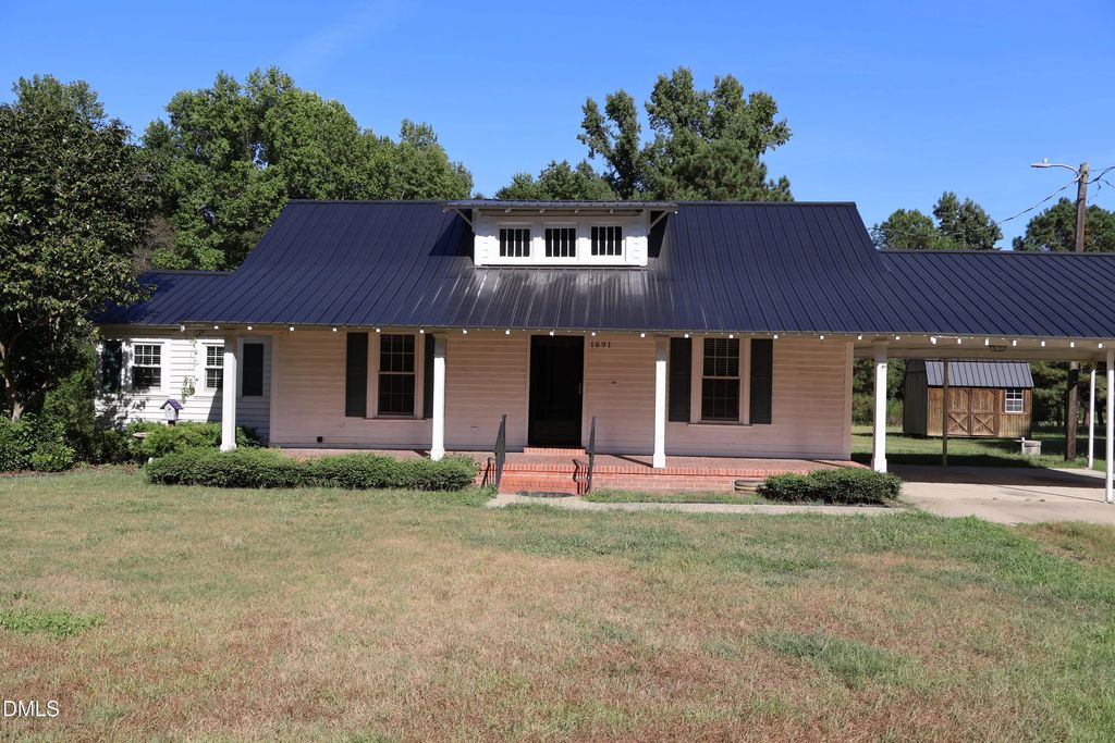 1691 Holly Grove Road, Benson