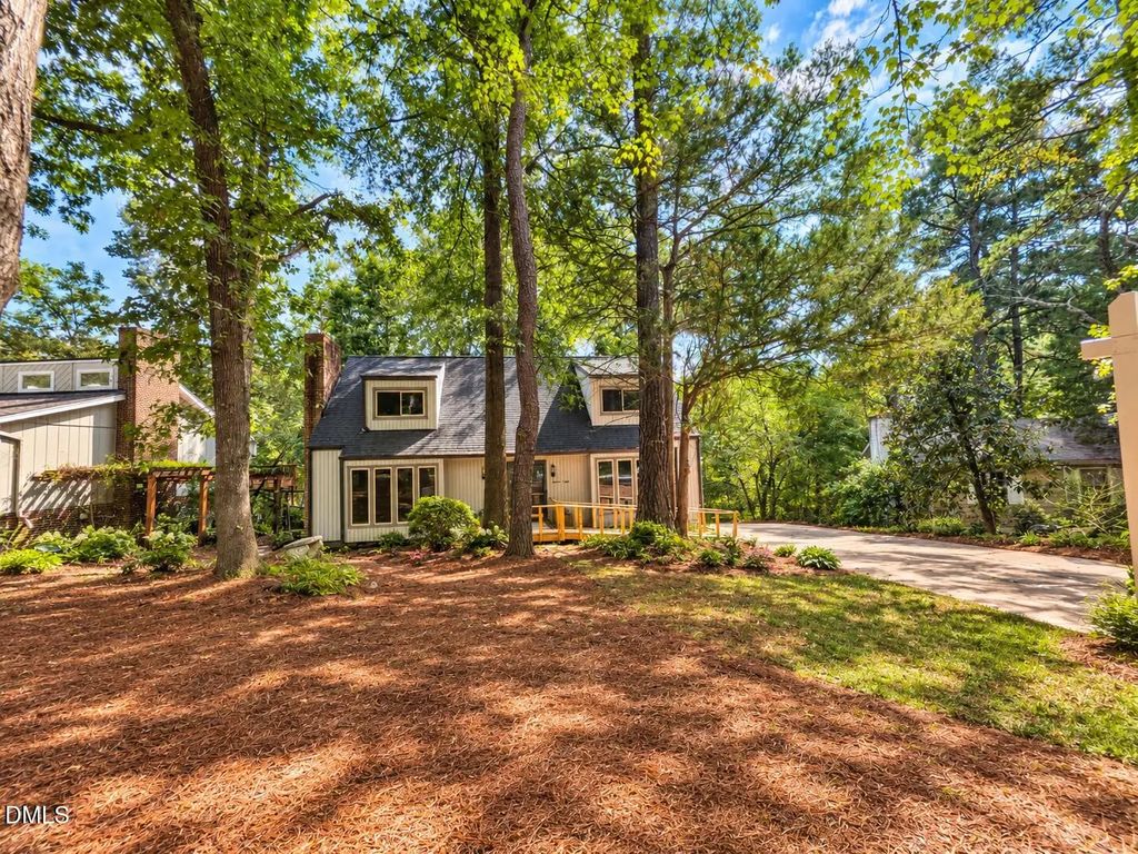 708 Dawnwood Court, Raleigh