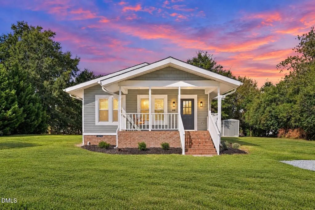 610 S Wakefield Street, Zebulon