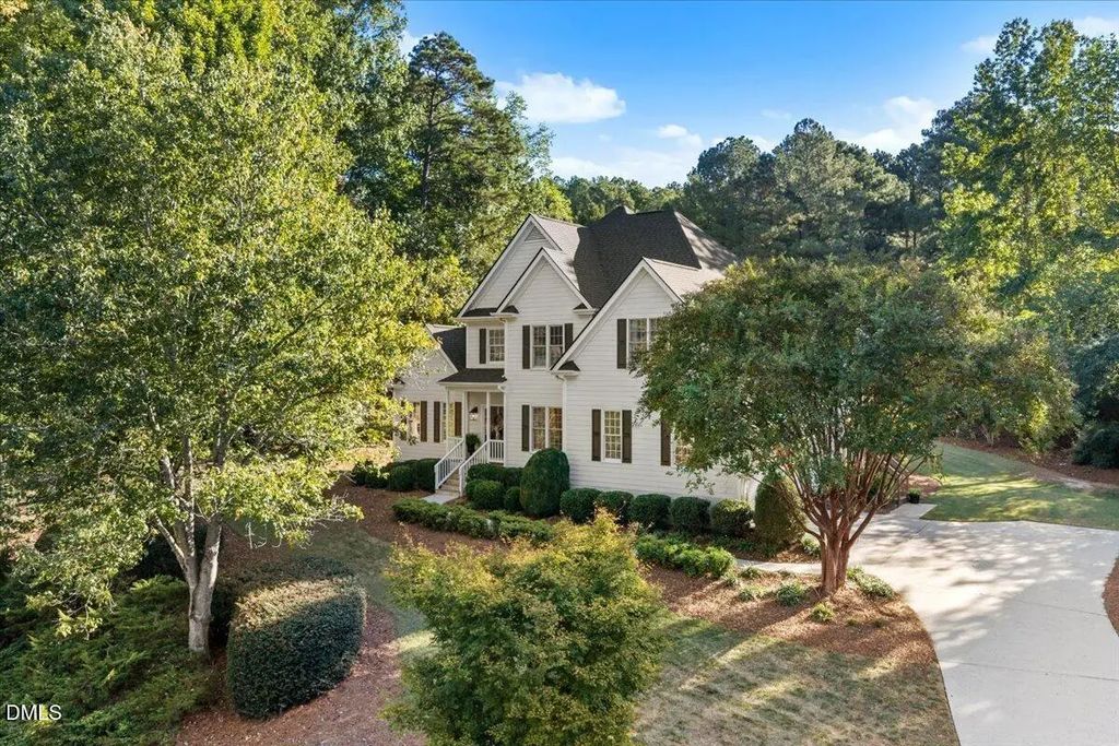 2620 Forest Lake Court, Wake Forest