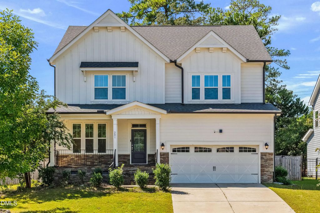 201 Patterson Court, Cary