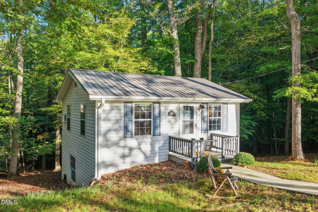 84 Wellington Drive, Clarksville