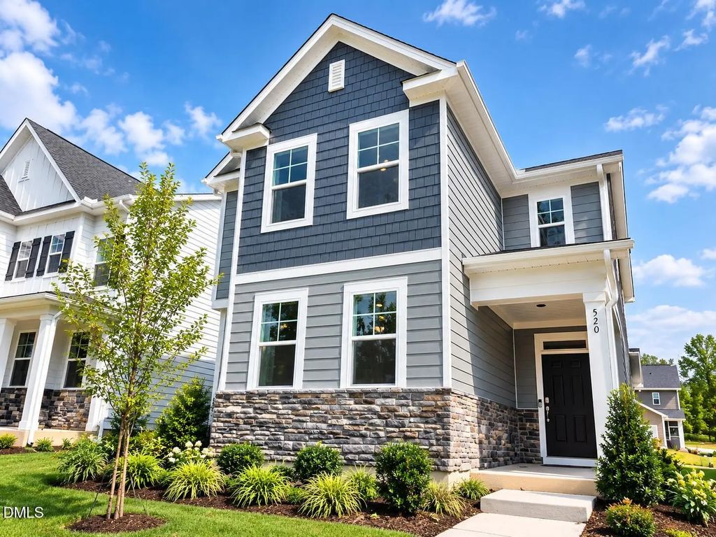 520 Everglow Lane, Garner