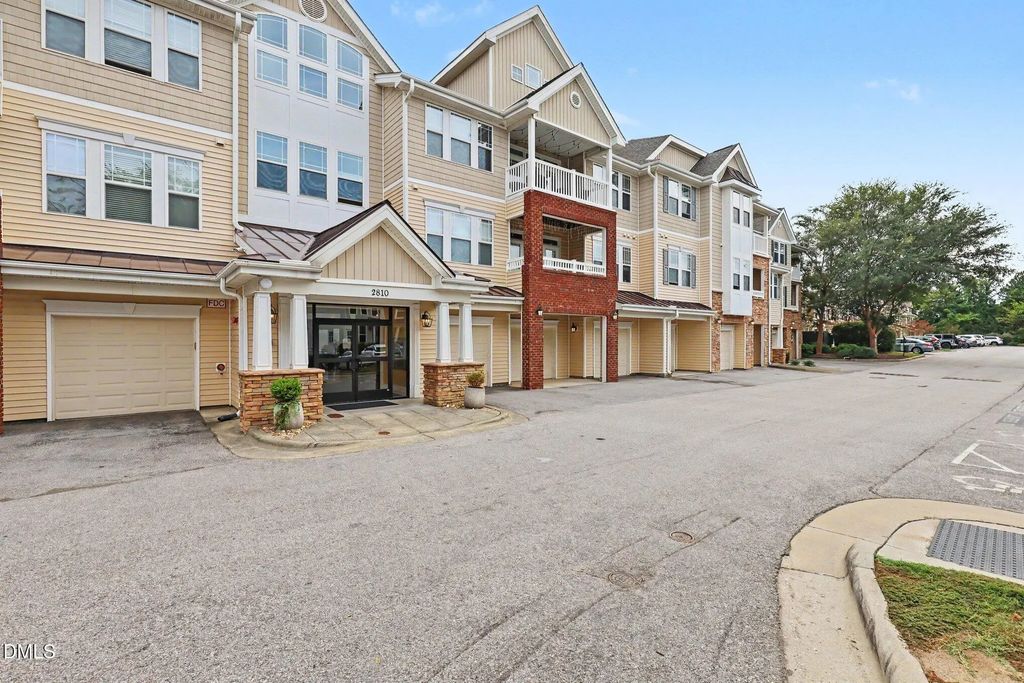 2810 Bedford Green Drive 209, Raleigh
