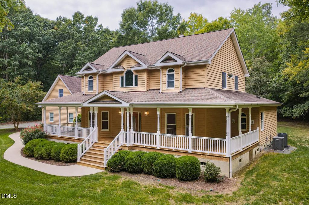 3915 Remington Run, Hillsborough