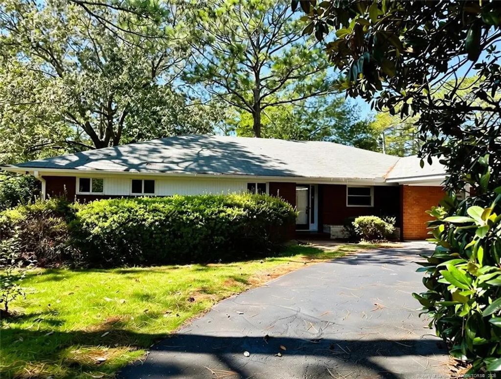 314 Westview Drive, Fayetteville