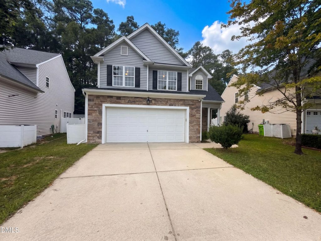 8213 Marshall Brae Drive, Raleigh