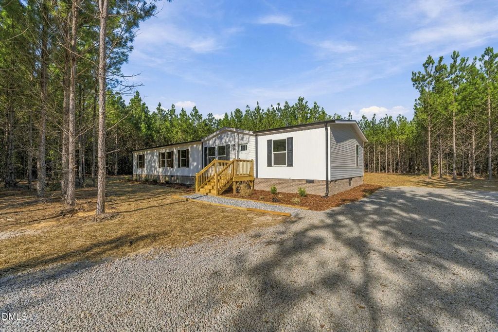 865 Windblow Road, Jackson Springs