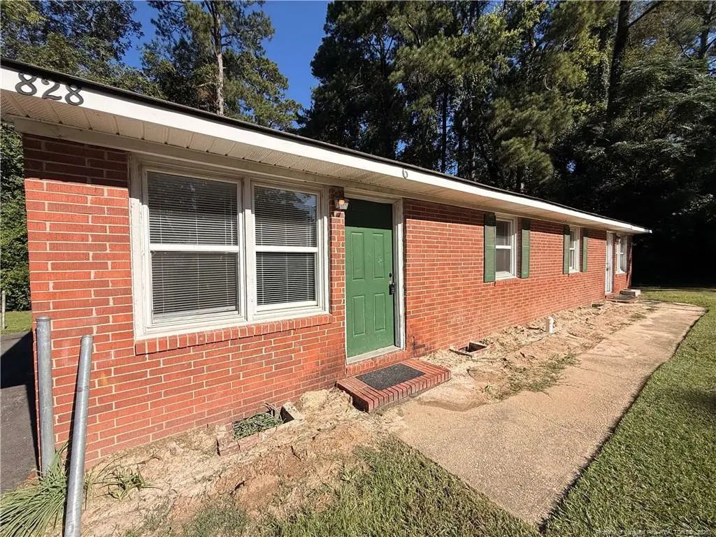 828 Ridge Road 6, Fayetteville