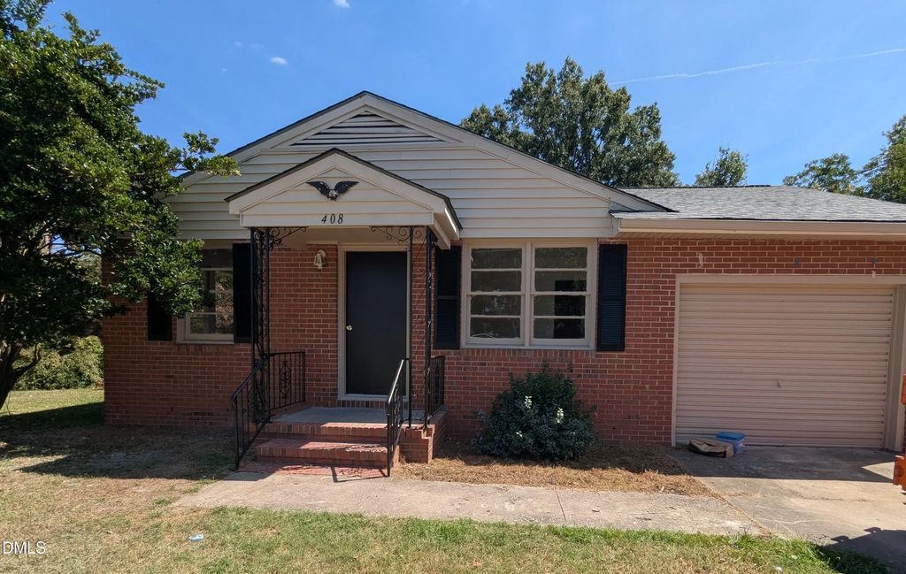 408 Banks Avenue, Goldsboro