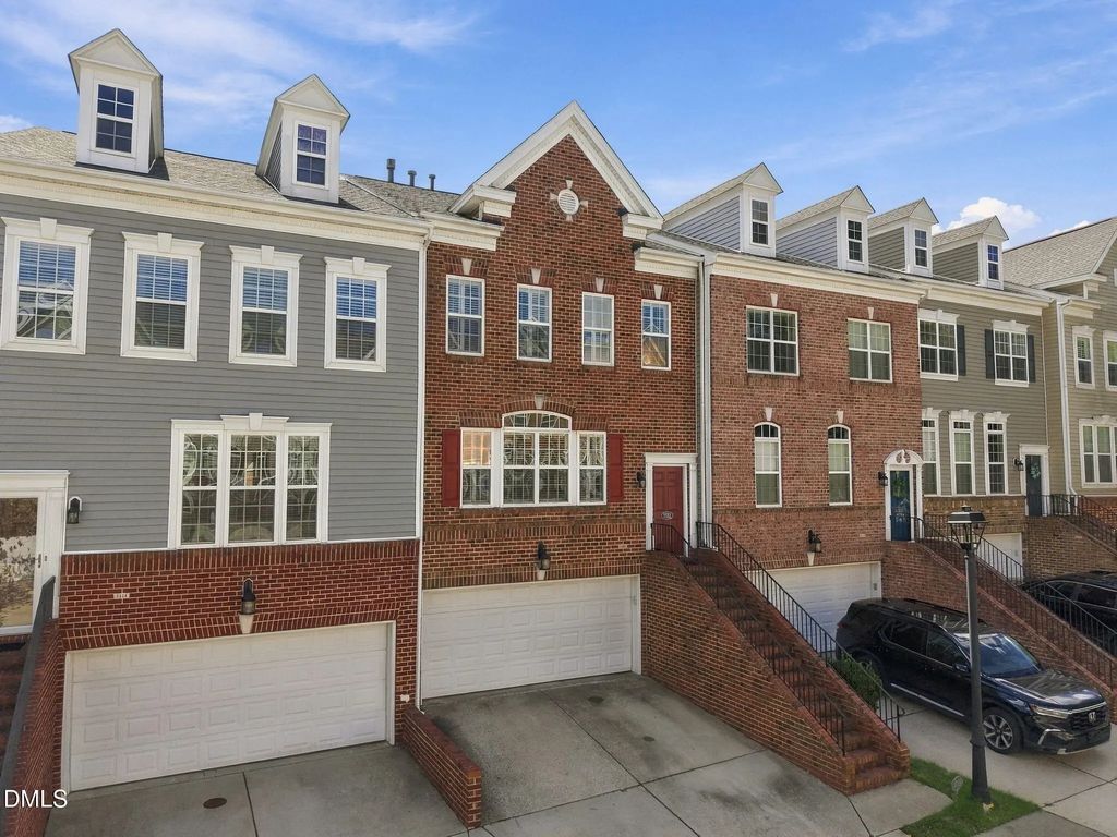 3122 Hudson Hill Lane, Raleigh