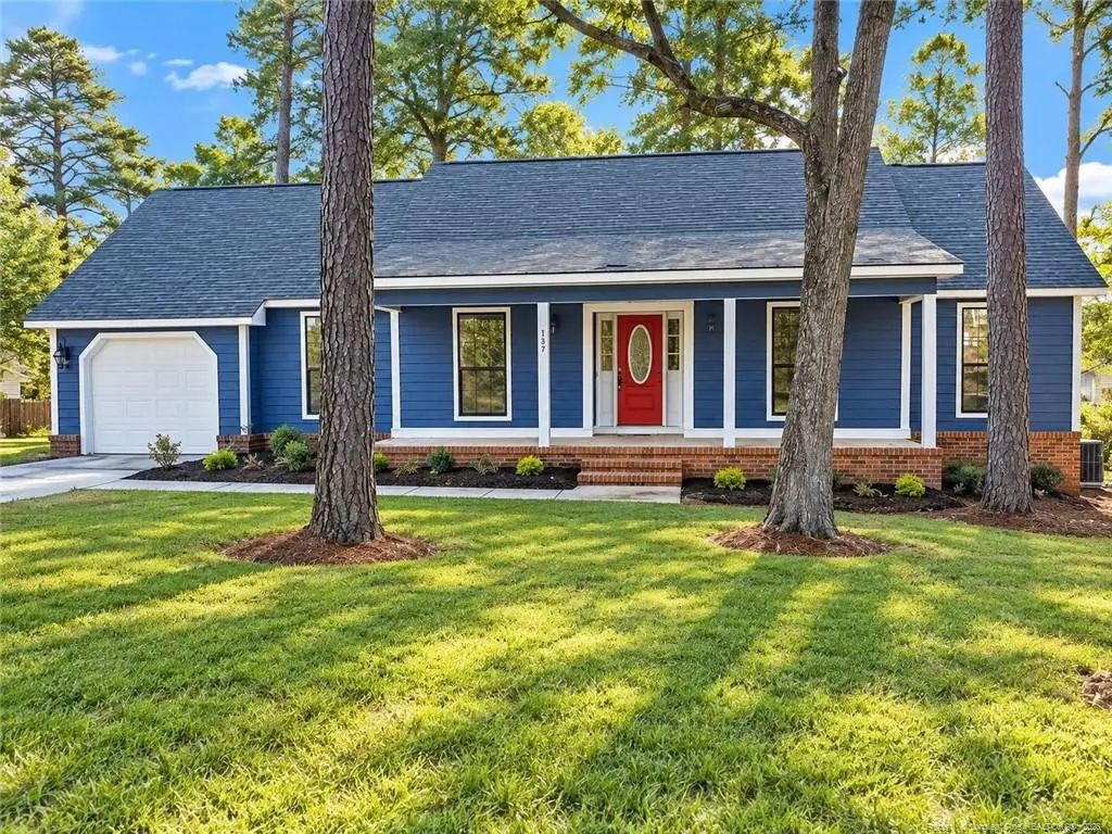 737 Maxine Street, Fayetteville