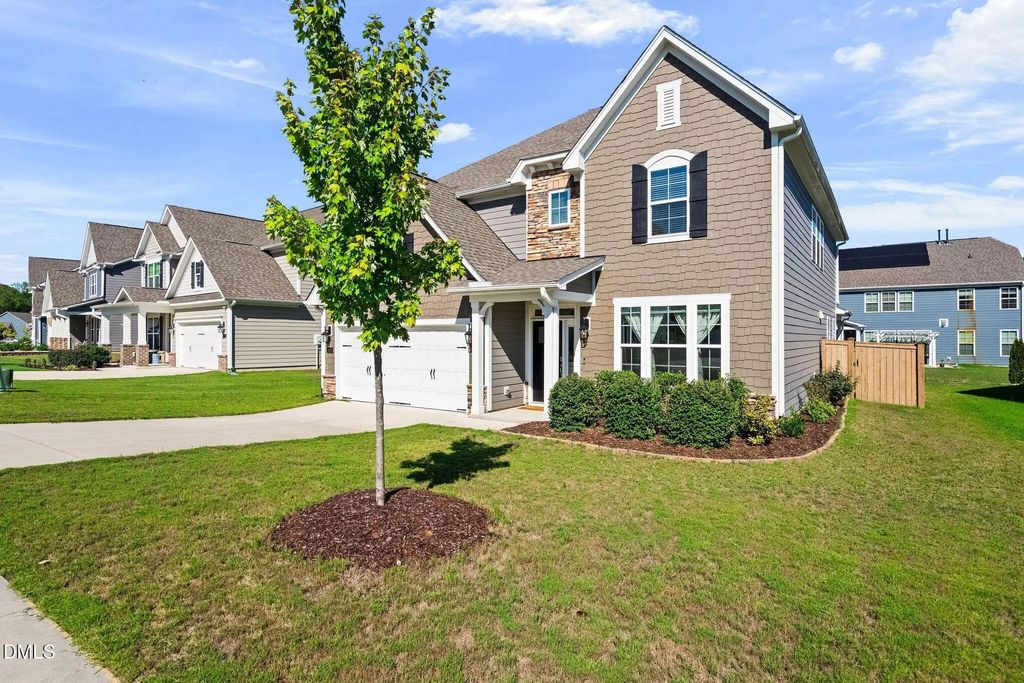 4916 Chase Hill Way, Raleigh