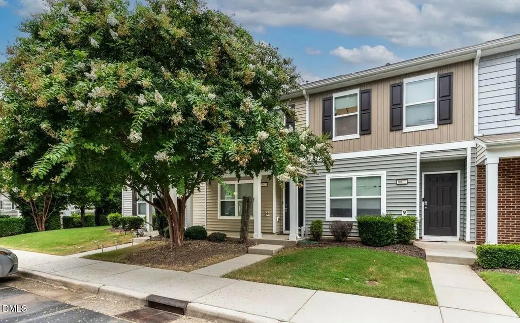 6613 Morgantown Street, Raleigh