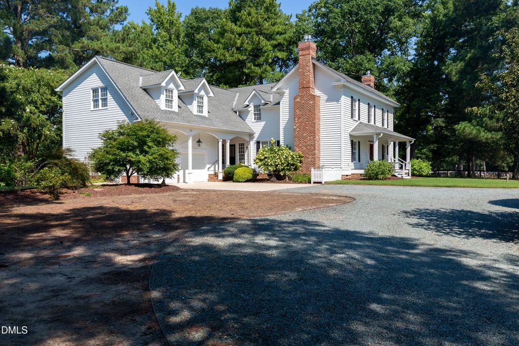 190 Oakley Farm Road, Chapel Hill