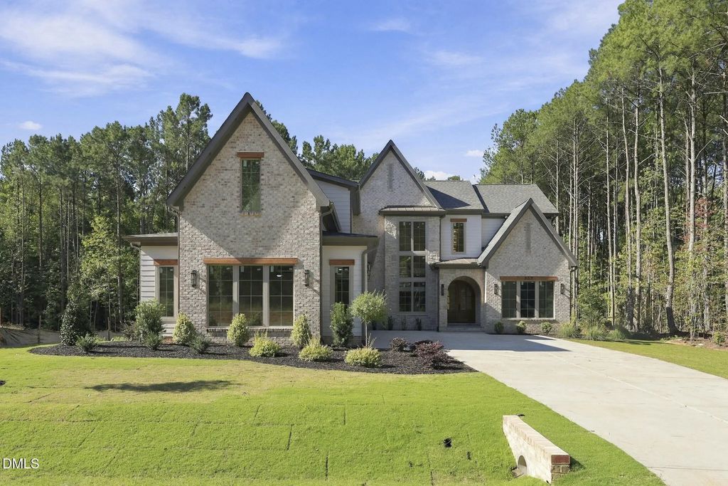 357 Black Caviar Way, Raleigh