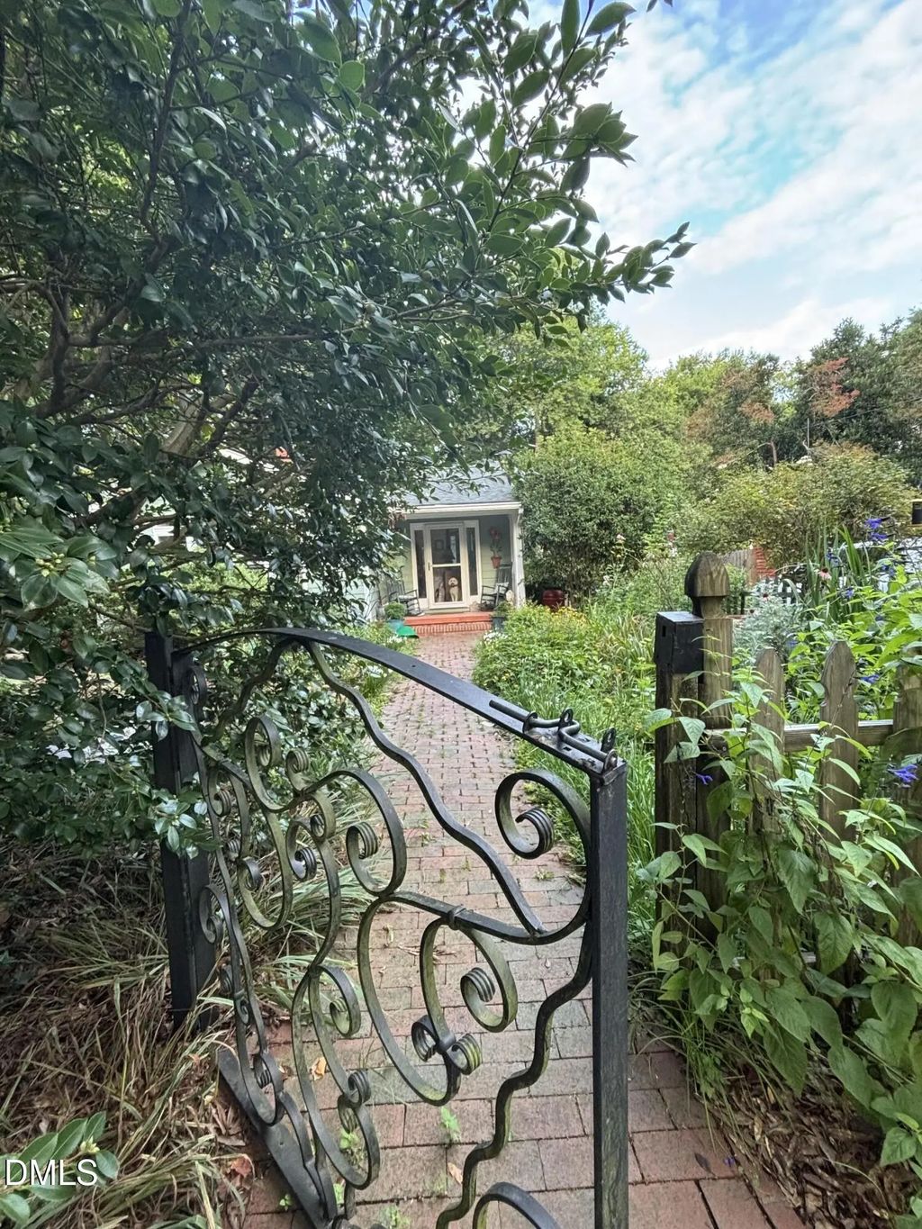 108 Jones Street, Chapel Hill