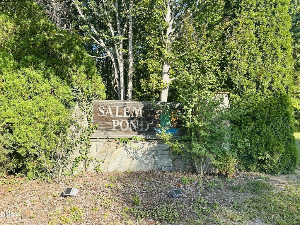 4 Salem Pond Drive, Hurdle Mills