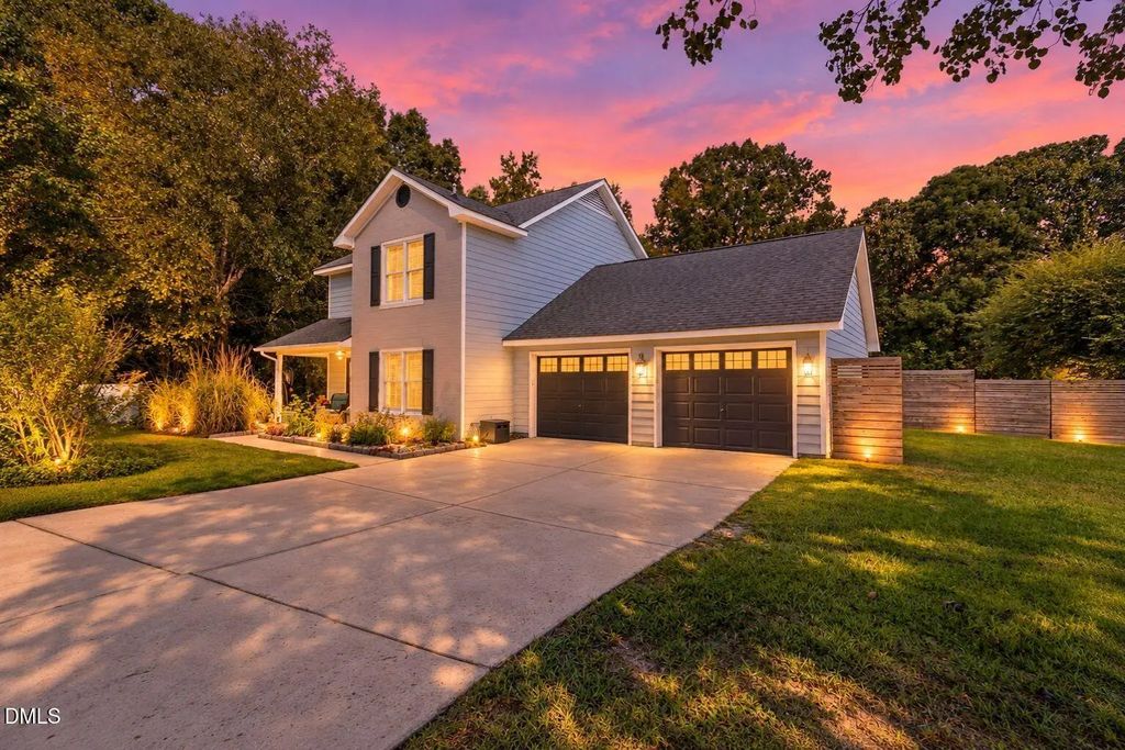 207 Oakview Drive, Raeford