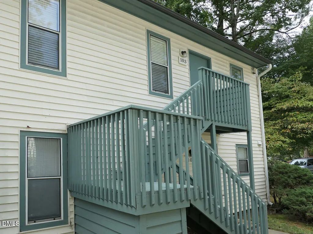 103 Ashley Forest Road, Chapel Hill