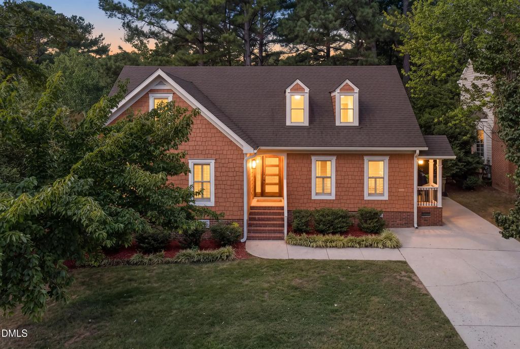 8701 Chatterleigh Circle, Raleigh