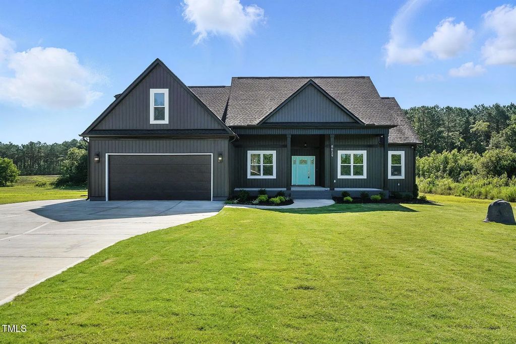 8629 Dukes Lake Road, Zebulon