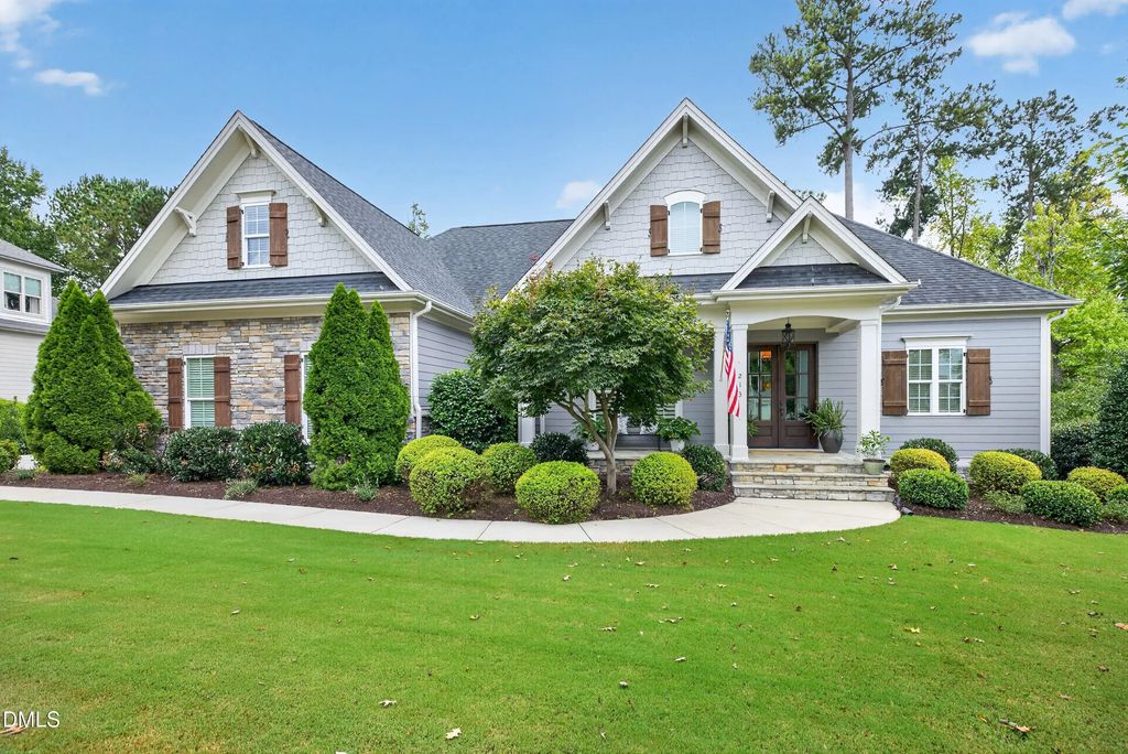 213 Lively Oaks Way, Holly Springs