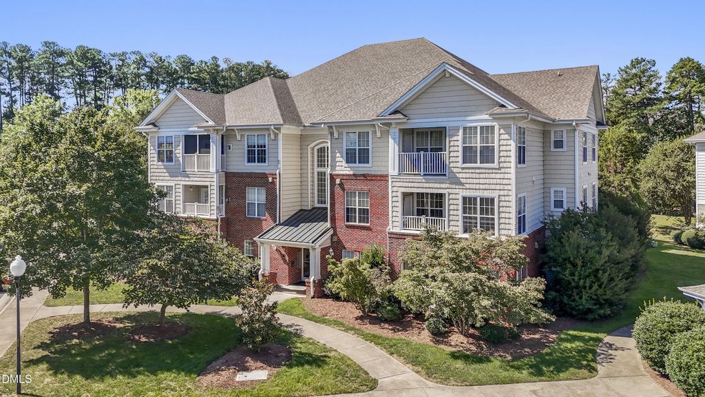 1411 Arborgate Circle, Chapel Hill