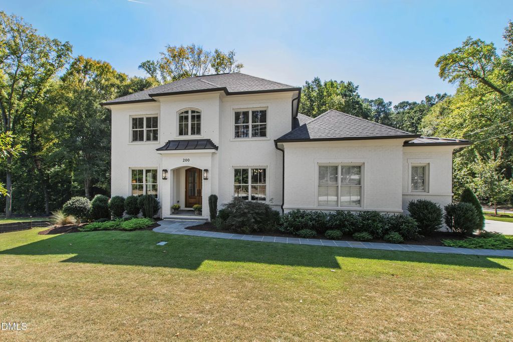 200 Pasquotank Drive, Raleigh