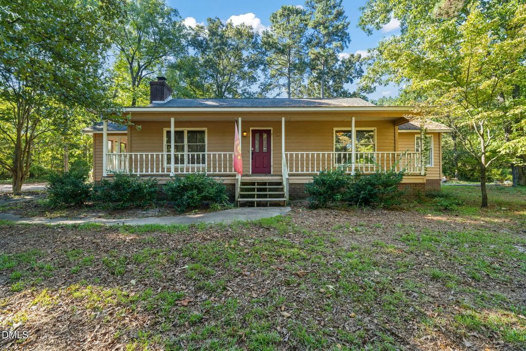 325 Laws Road, Sanford