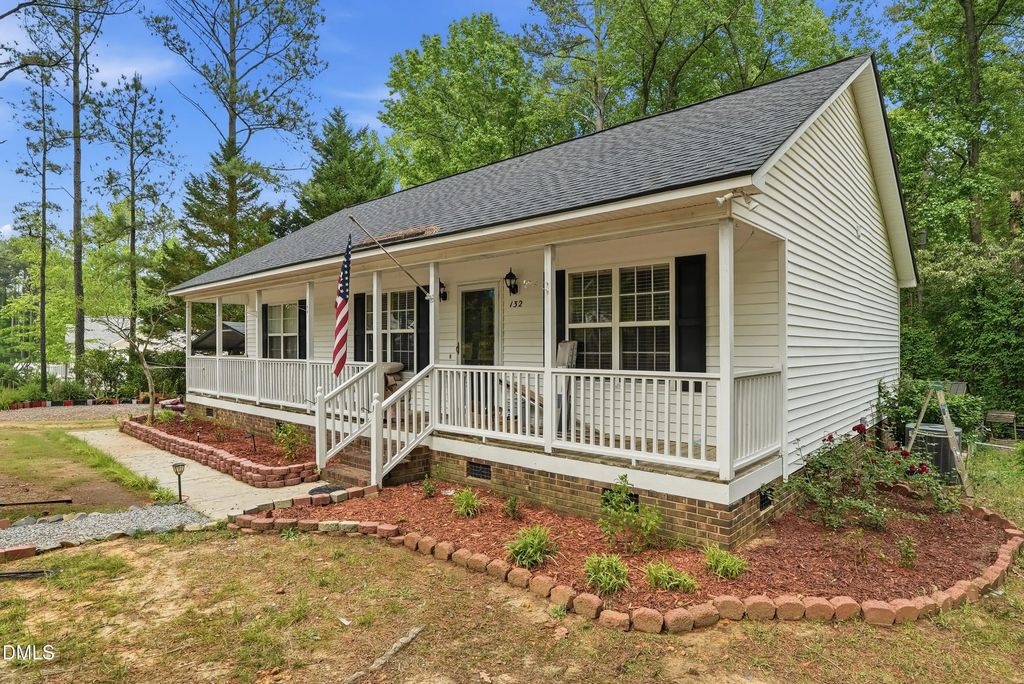 132 Hilltop Drive, Four Oaks