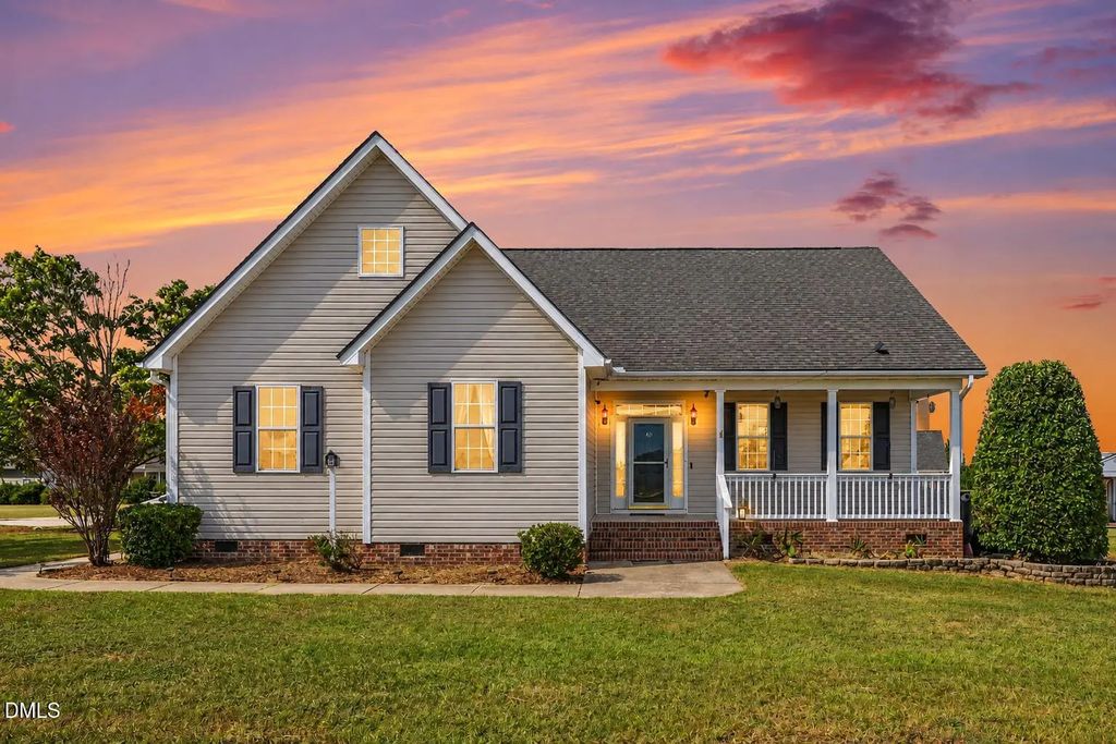 40 Wild Winds Drive, Coats