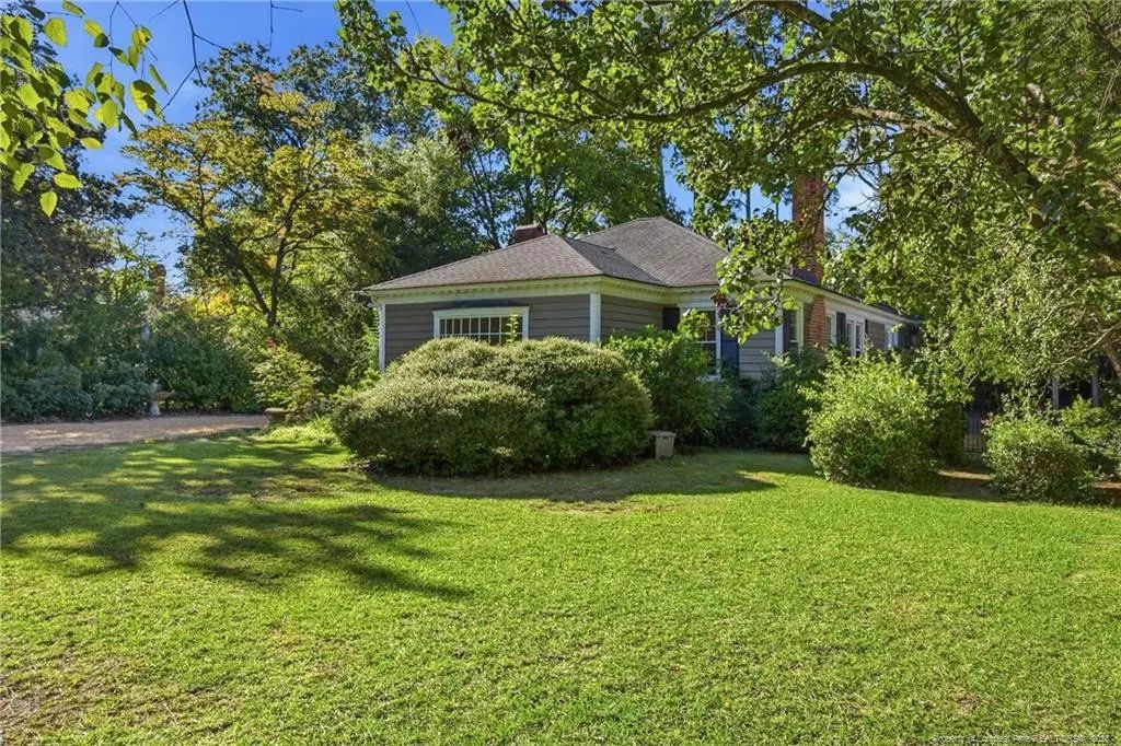 1515 Morganton Road, Fayetteville