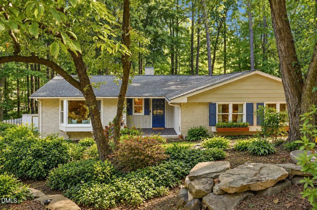 928 Northbrook Drive, Raleigh