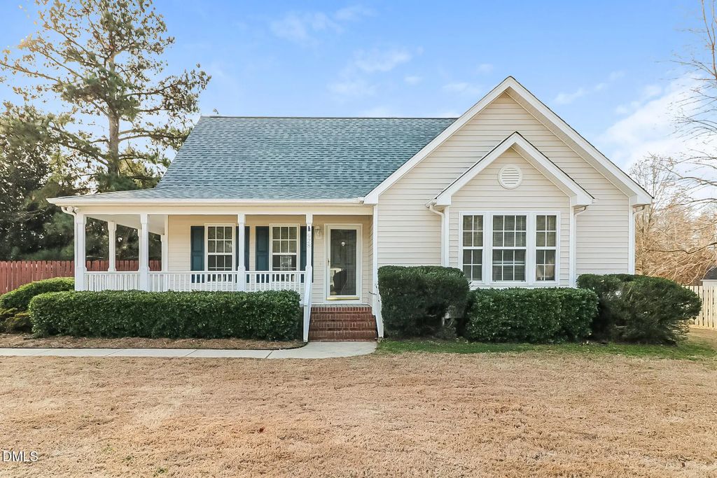 928 Shannondale Drive, Raleigh