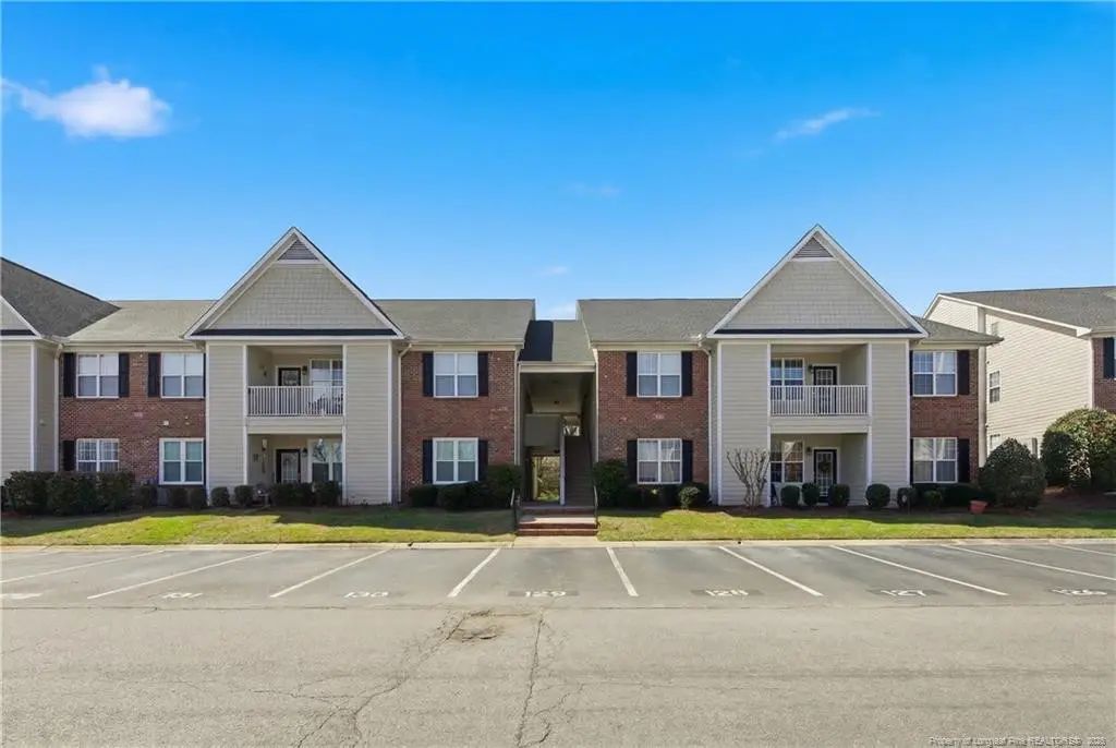 3129 Wisteria Lane 201, Fayetteville