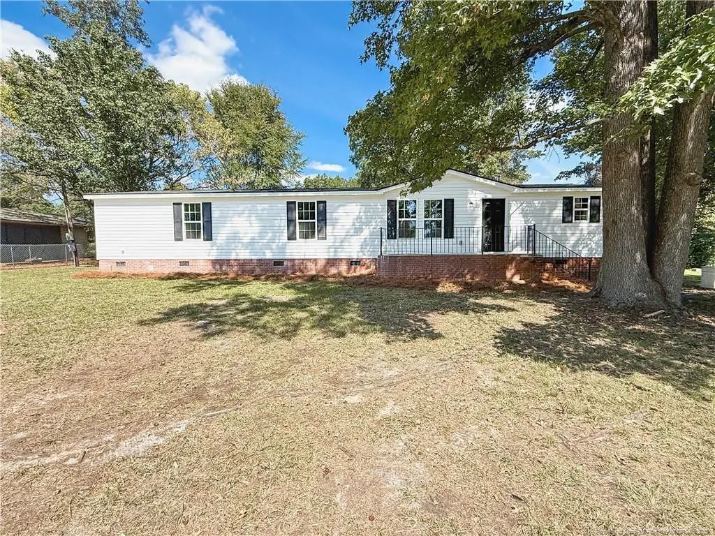 5135 Sessoms Avenue, Stedman