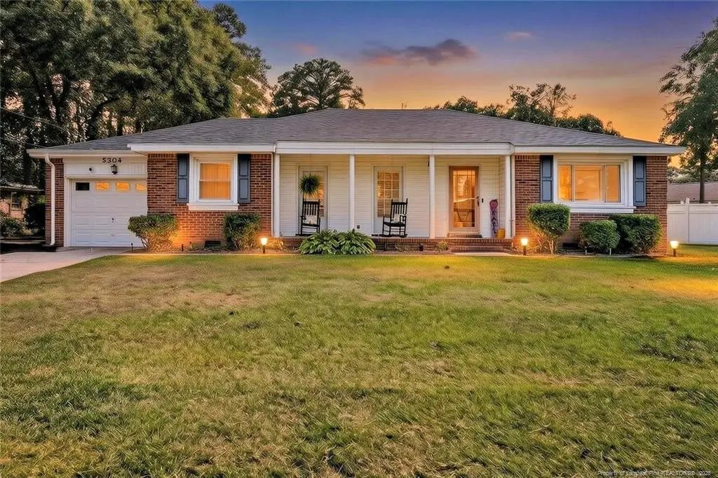 5304 Brookfield Road, Fayetteville