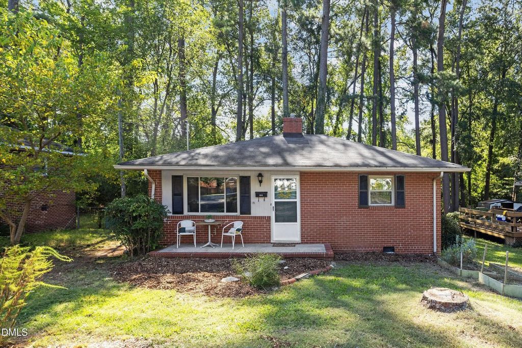 804 E Ellerbee Street, Durham