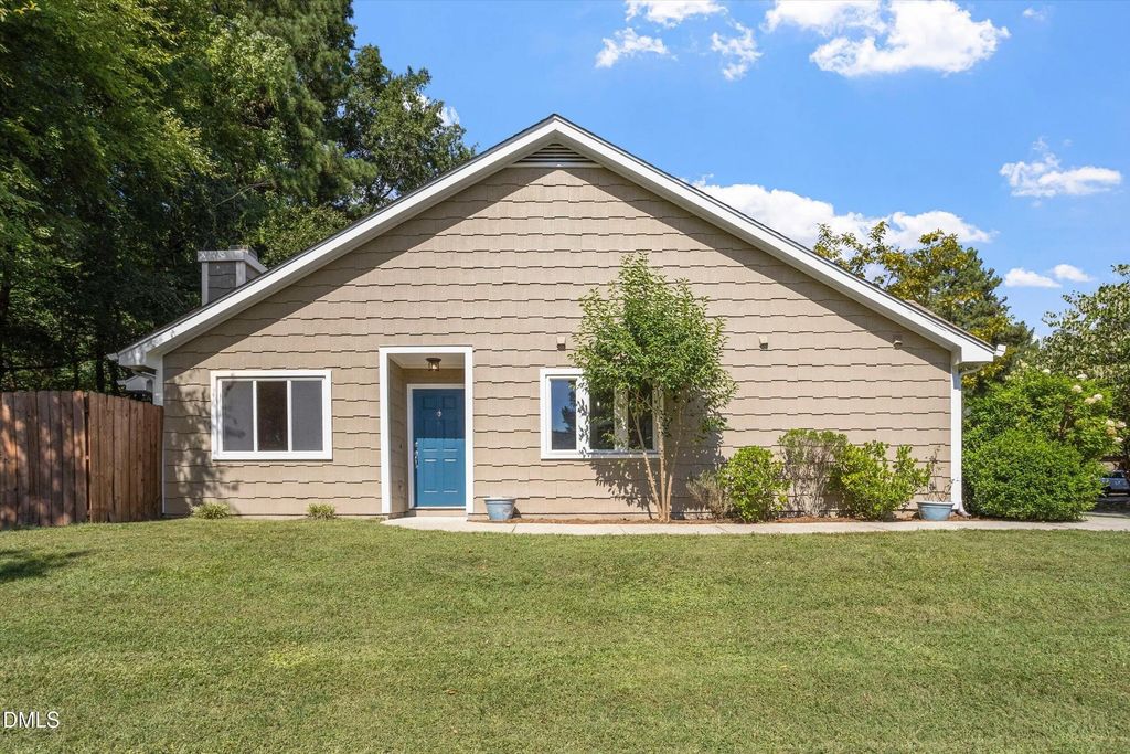 4128 Pin Oak Drive, Durham