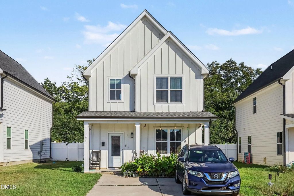 1625 Berry Avenue, Henderson