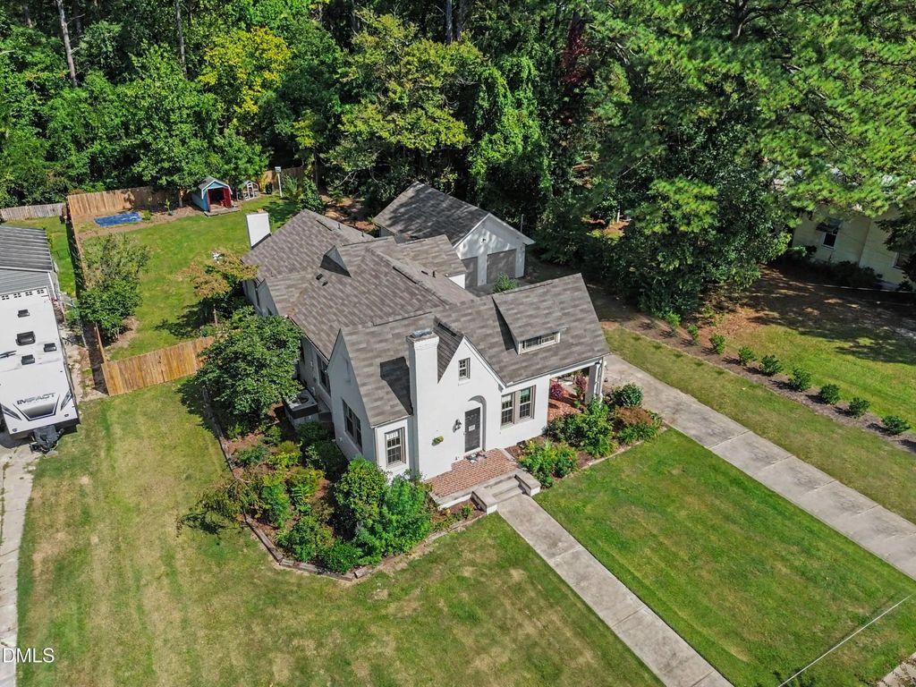 305 S Walnut Street, Spring Hope