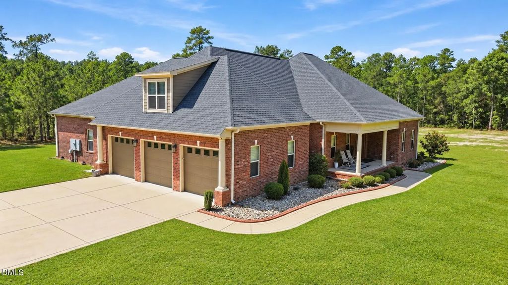 678 Rehder Drive, Fayetteville