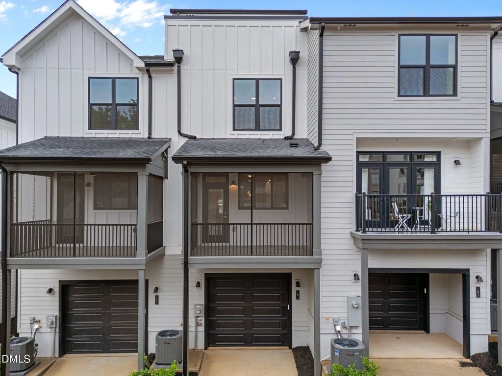 710 W North Street 102, Raleigh