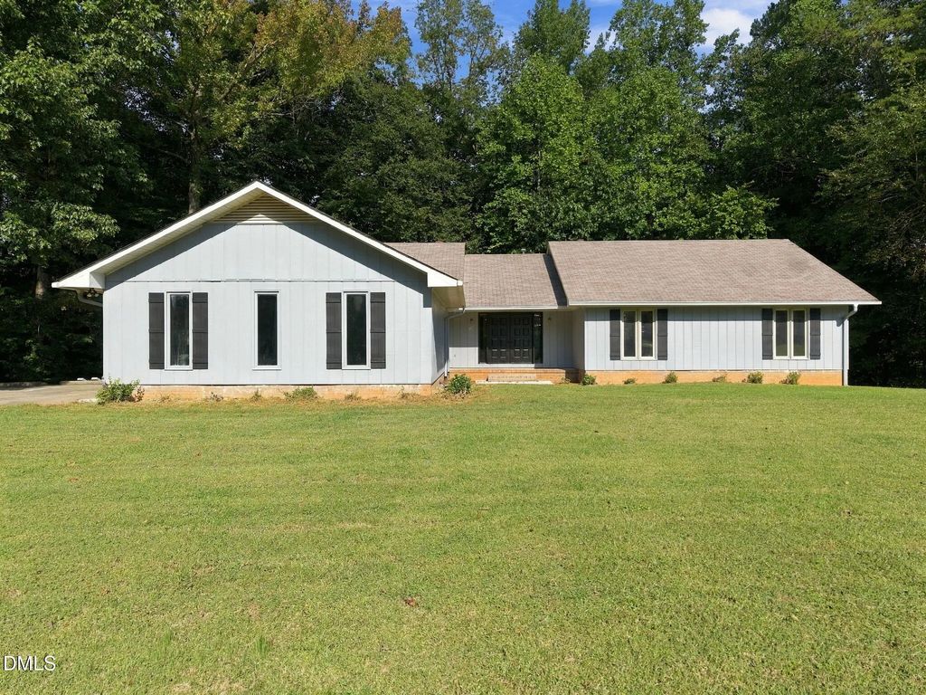 110 Sycamore Road, Salisbury